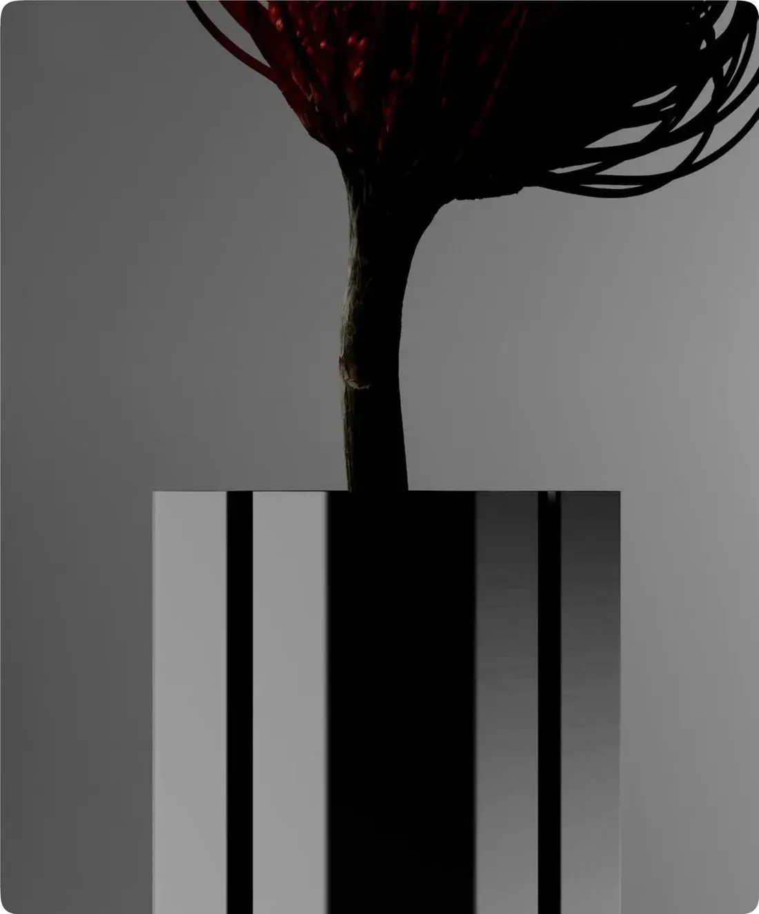 Type-120 aluminium vase